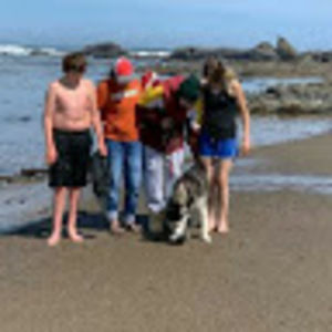 Meet your Posher, Kelly